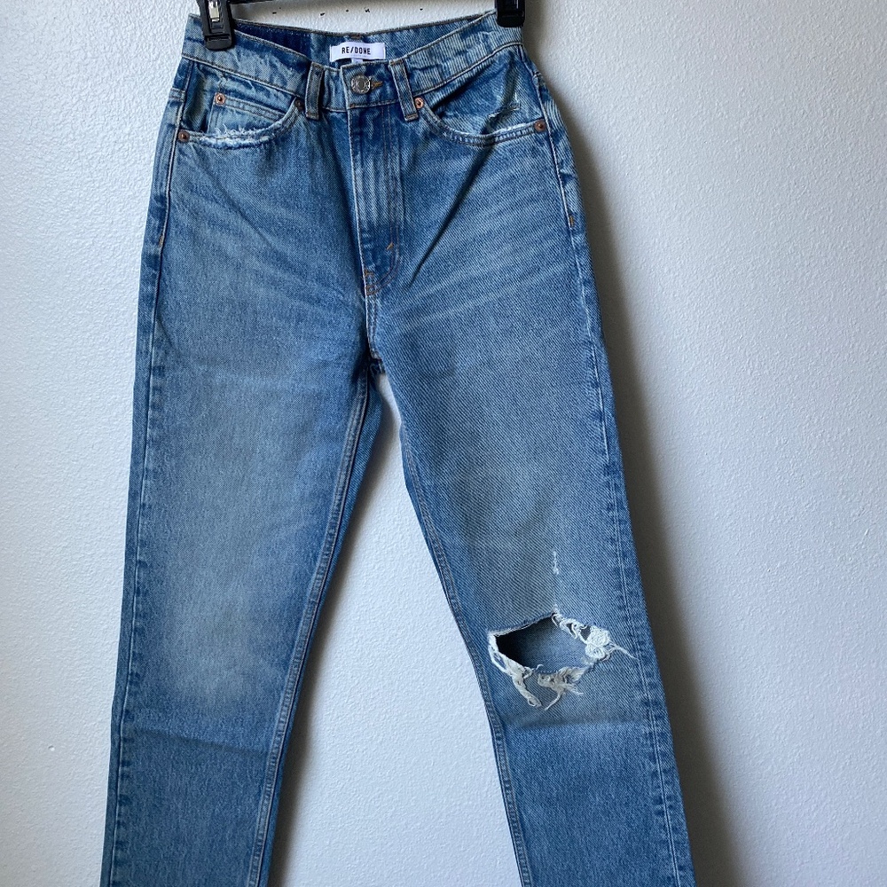 RE/DONE 70s distressed high-rise straight-leg jeans